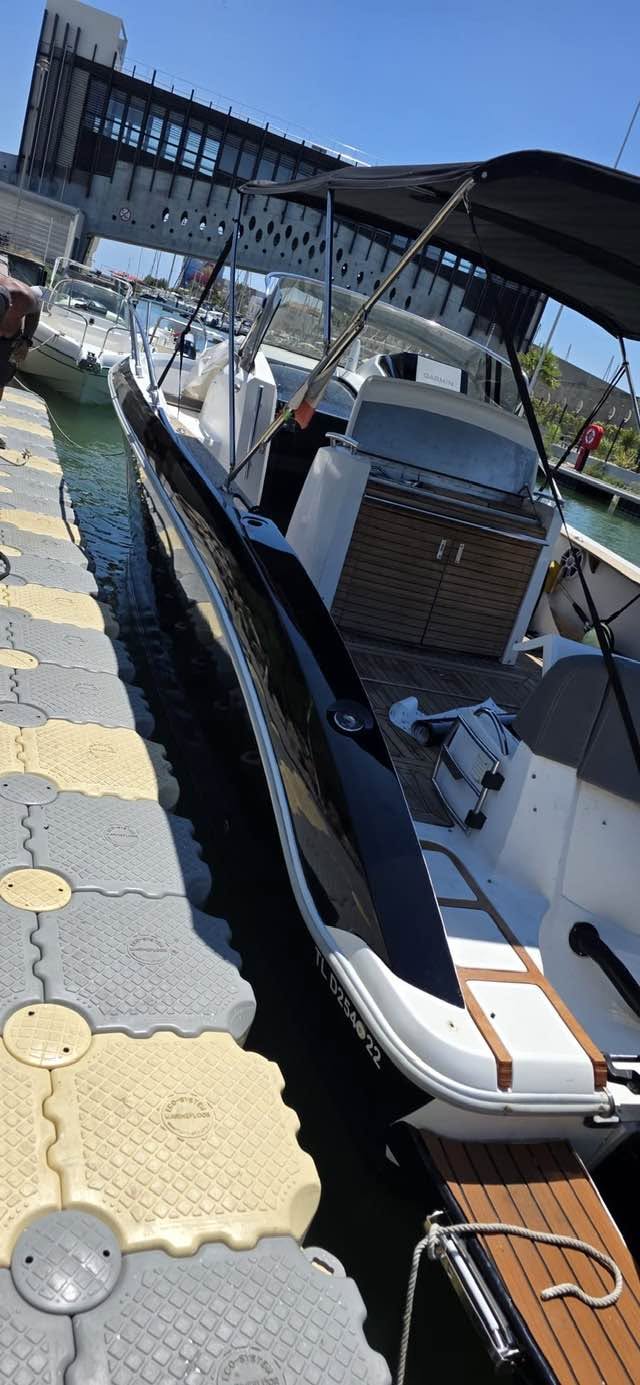 ADHESIFS POUR BATEAUX